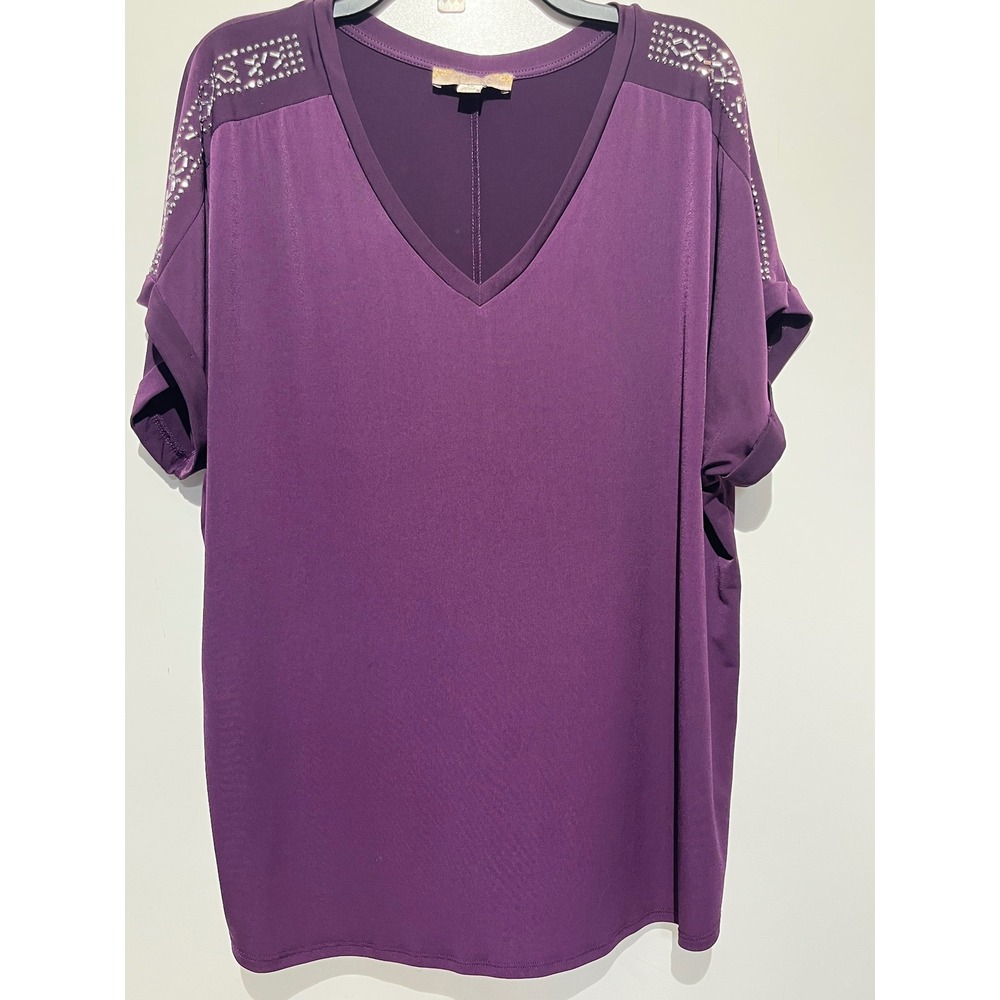 Misia Curvy Purple Rhinestone Shoulder V-Neck Top Plus Size 2X Short Sleeve Top